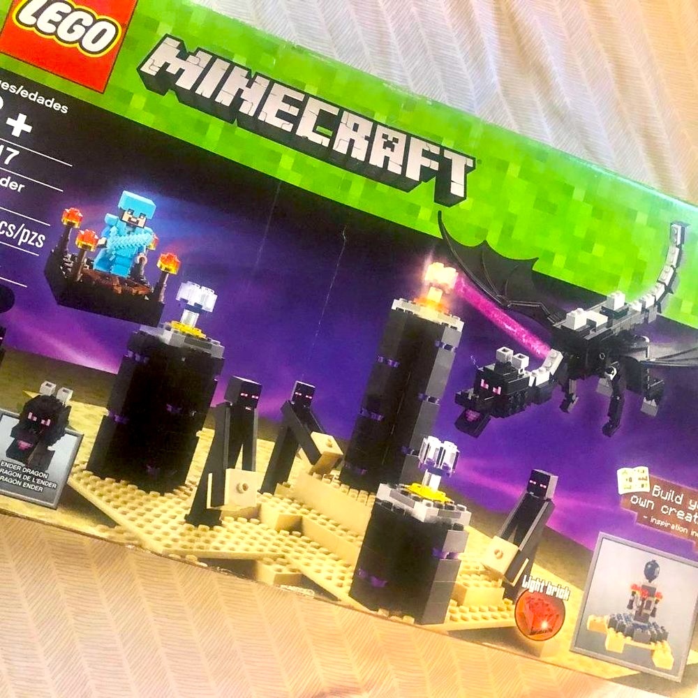 BRAND NEW: LEGO Minecraft 21117 SEALED * read description- somewhat damaged box* - Picture 6 of 6